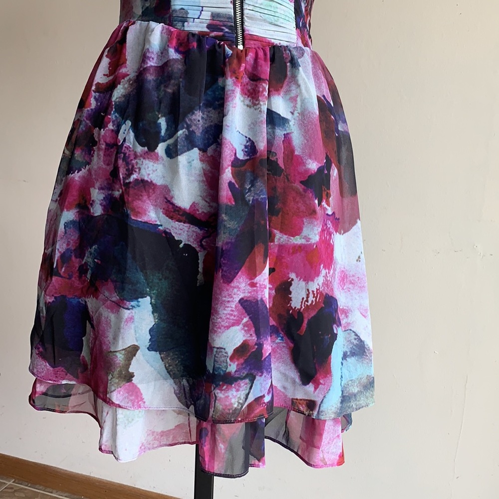 Guess Mirage Floral Ingrid dress - Picture 4 of 15